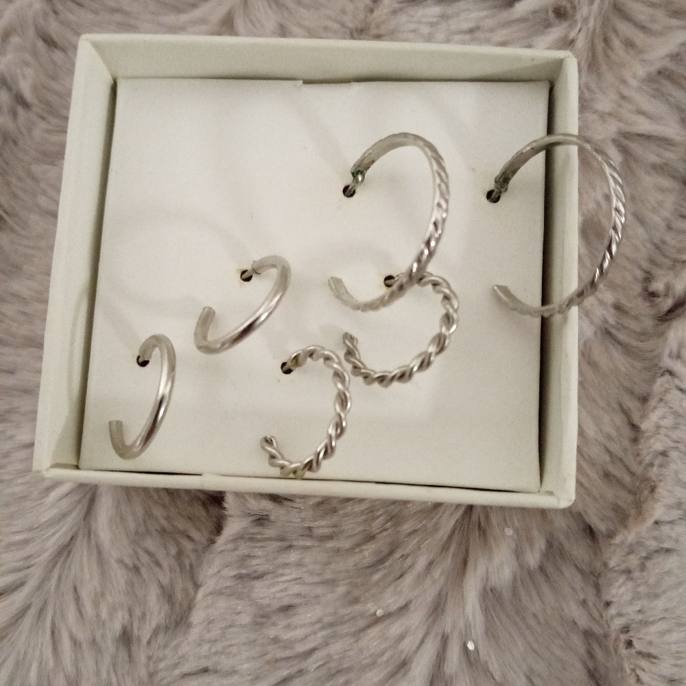 Small stud hoop earrings